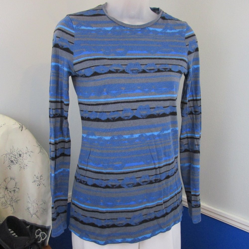 Target Lip Print Stripe Soft Fitted Long Sleeve T-Shirt